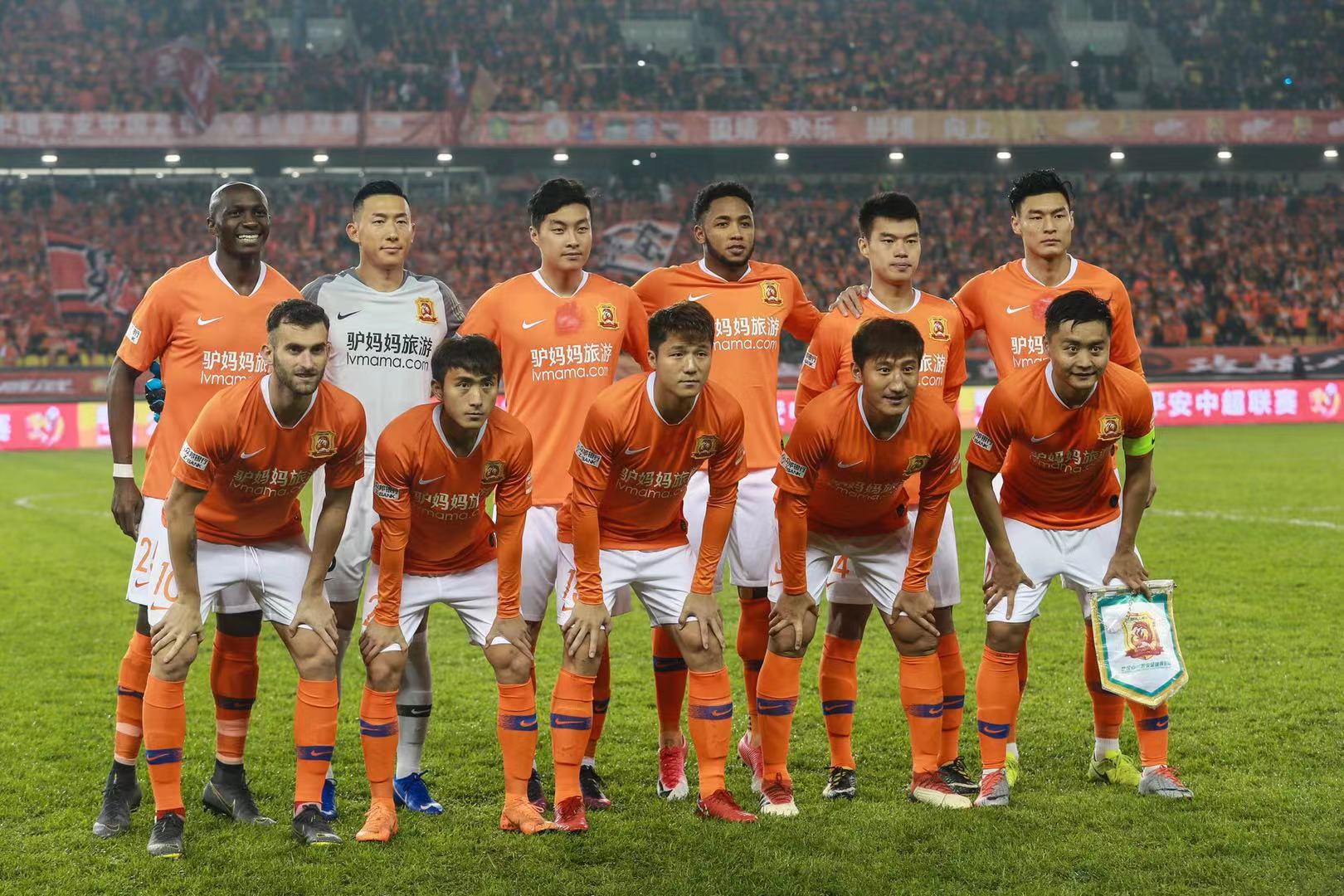 戴维斯的出 戴维斯的出