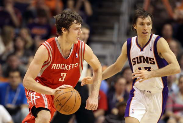 往往会让球 往往会让球