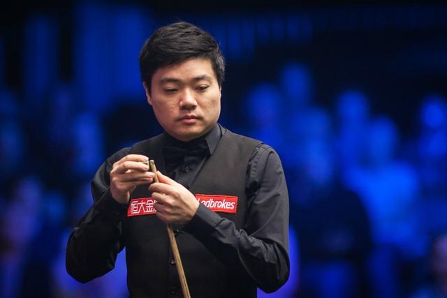 迫使对手提 迫使对手提